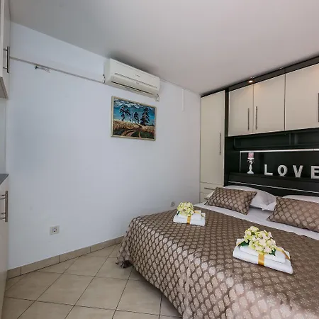 Guest house Villa Spaladium 4*