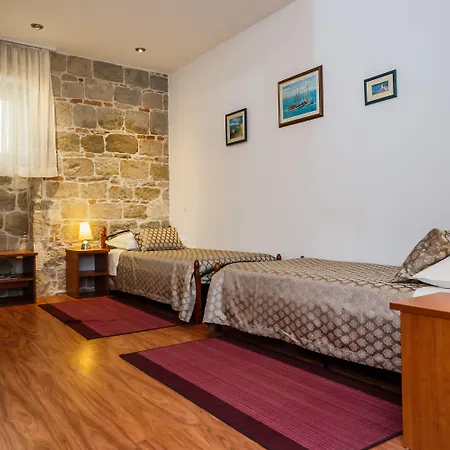 Guest house Villa Spaladium 4*