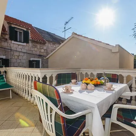 Villa Spaladium Guest house 4*