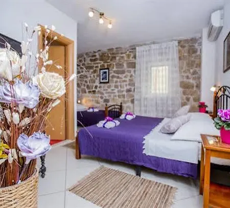 Villa Spaladium 4*