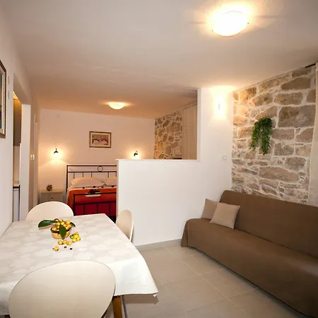 Guest house Villa Spaladium 4*
