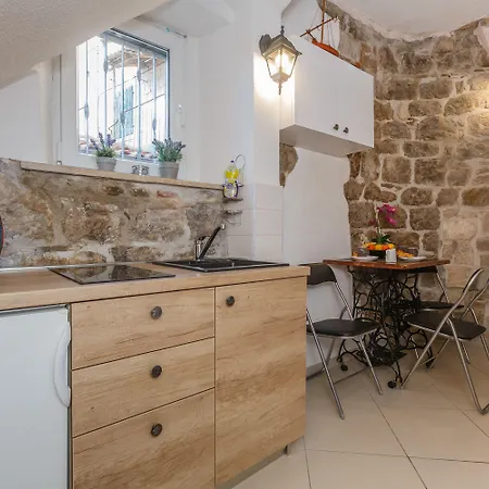 Spaladium بيت ضيافة