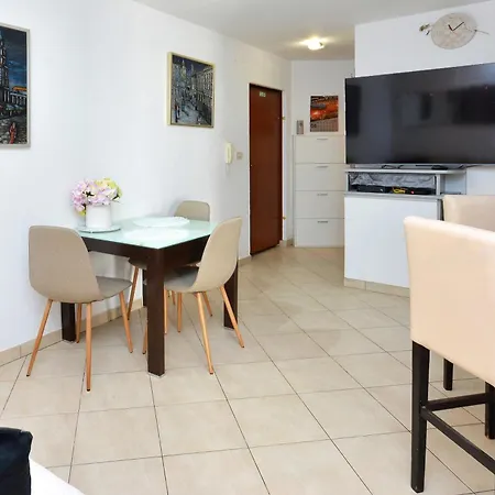 斯巴拉迪恩别墅酒店