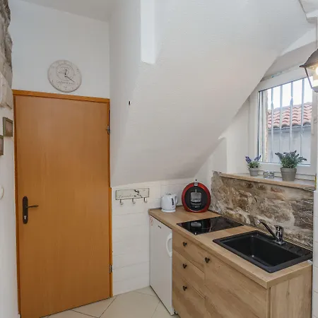 招待所 斯巴拉迪恩别墅酒店 4*