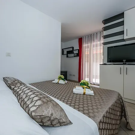 斯巴拉迪恩别墅酒店 斯普利特