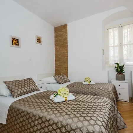 招待所 斯巴拉迪恩别墅酒店 斯普利特